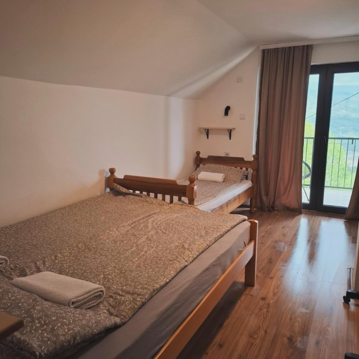 Vila Zapis - Zavojsko Jezero Pirot Esterno foto